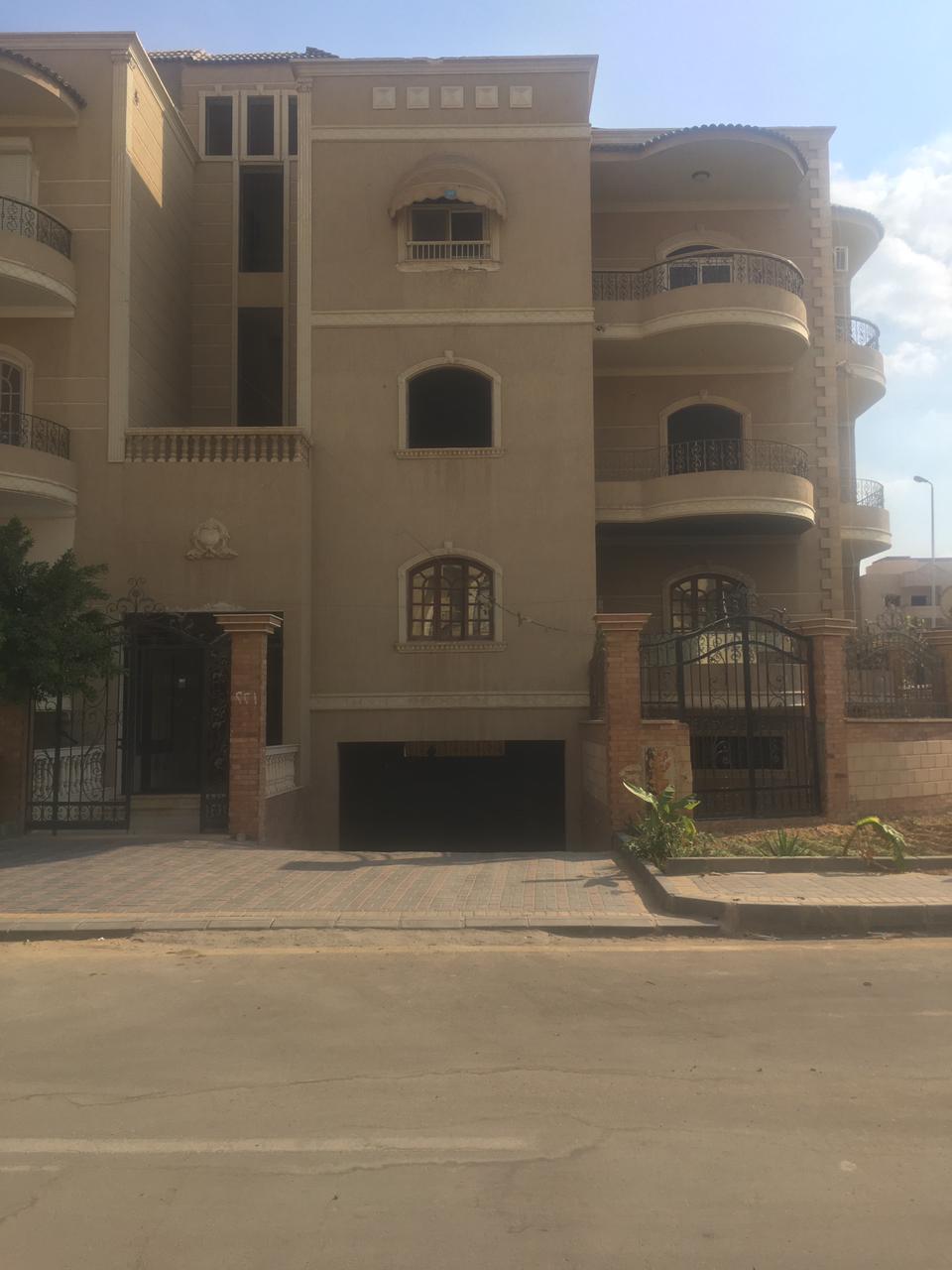BM9339 Apartment  new cairo